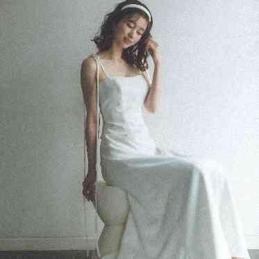 AILE d’ANGE NAGOYA(エル・ダンジュ ナゴヤ) ナチュラルなシンプルドレスも