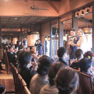 アットホームな温かいお式に