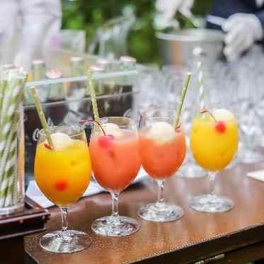 ザ フナツヤ ガーデンパーティは華やかに