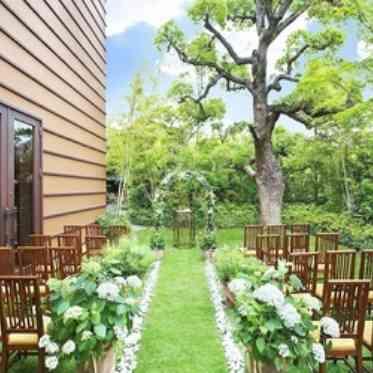 ザ フナツヤ 緑豊かなガーデンの使い方は自由自在。お2人らしさを演出できるガーデン人前式も人気