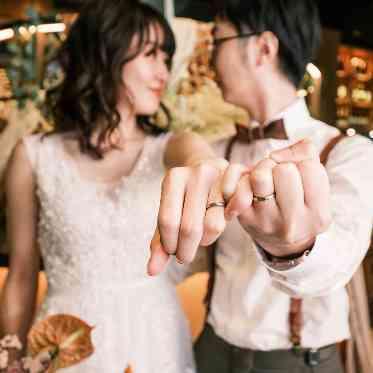 CEDAR THE CHOP HOUSE & BAR(セダー ザ チョップ ハウスアンドバー) 会場内には画になる空間がたくさん