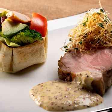 CEDAR THE CHOP HOUSE & BAR(セダー ザ チョップ ハウスアンドバー) 7