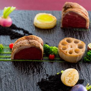 THE MAGNUS TOKYO (ザ マグナス トウキョウ) 通常のコースでも全員にお箸を用意し、安心してお召し上がり頂ける