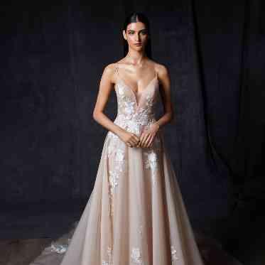 STAR GATE(スターゲイト)/ANAクランプラザホテルグランコート名古屋 「MARIA FERIA」のインポートドレスがスターゲイトだけの特別価格で。