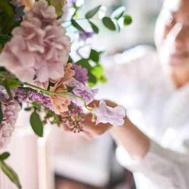 アーモニー アグレアーブル（旧マノワール・ディノ）/テイクアンドギヴ・ニーズウェディング おふたりらしいコーディネイトをご提案