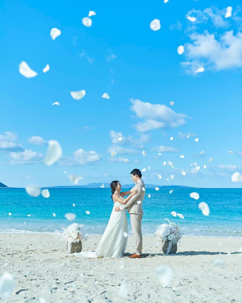 太陽が彩る自然の教会/アールイズ・ウエディング 挙式会場