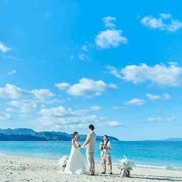 太陽が彩る自然の教会/アールイズ・ウエディング ビーチ