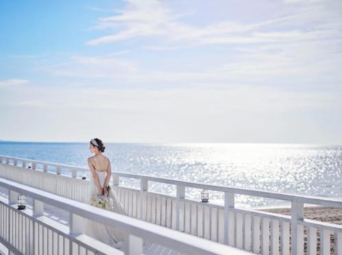 太陽が彩る自然の教会/アールイズ・ウエディング ガーデン