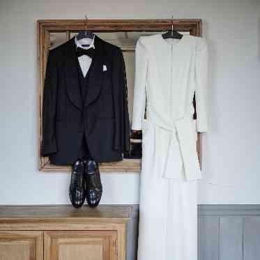 TRUNK BY SHOTO GALLERY/テイクアンドギヴ・ニーズウェディング 大切な1着を