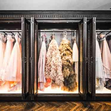 TRUNK BY SHOTO GALLERY/テイクアンドギヴ・ニーズウェディング MIRROR MIRROR