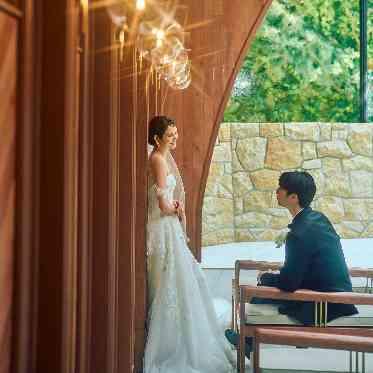 アーカンジェル代官山/テイクアンドギヴ・ニーズウェディング どこを切り取っても画になるチャペル