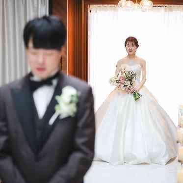 アーカンジェル代官山/テイクアンドギヴ・ニーズウェディング 一歩一歩近づく…緊張の瞬間