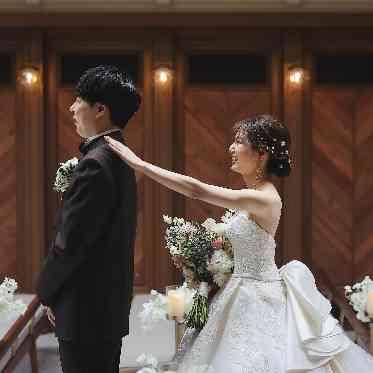 アーカンジェル代官山/テイクアンドギヴ・ニーズウェディング ウェディングドレス姿を初めて見せるファーストミート