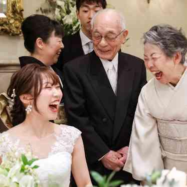 アーカンジェル代官山/テイクアンドギヴ・ニーズウェディング アットホームな距離だからこそゲストと触れ合える