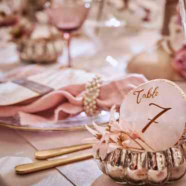 アーカンジェル代官山/テイクアンドギヴ・ニーズウェディング アイテムの持ち込みも可能