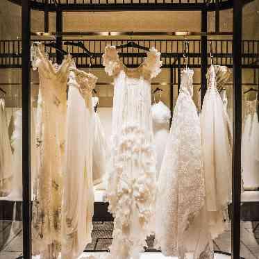 アーカンジェル代官山/テイクアンドギヴ・ニーズウェディング ドレスショップMIRRORMIRROR