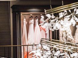 アーカンジェル代官山 ドレス・衣装の写真3