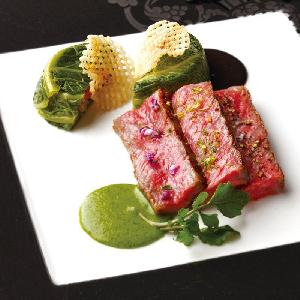 麻布迎賓館/テイクアンドギヴ・ニーズウェディング おふたりの出身地にちなんだ素材を使うことも