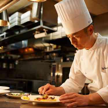 ニーズ青山 by T&G WEDDING (旧 青山迎賓館) 「作りたてを届けたい」というシェフの想いが生み出している