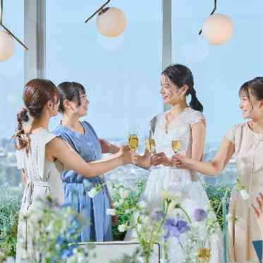 SAKURA SKY PALACE 距離の近さが嬉しい、心通うアットホームな時間