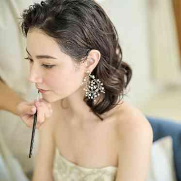 ヒルサイドクラブ迎賓館(八王子)/テイクアンドギヴ・ニーズウェディング ヘアメイクも自分の思い通りに