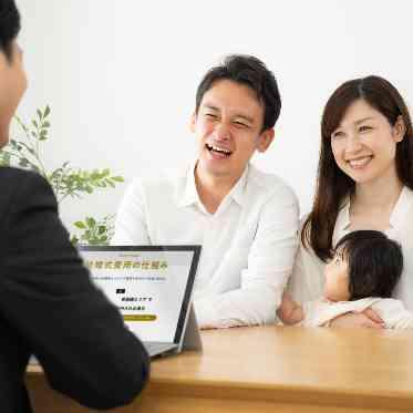 山手迎賓館　横浜/テイクアンドギヴ・ニーズウェディング 体調面を一番に考慮し、個室打合せやオンライン打合せと柔軟にサポート