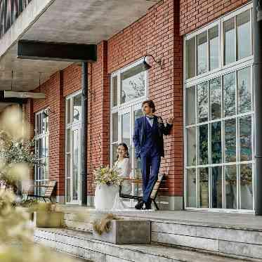 BAYSIDE GEIHINKAN VERANDA/テイクアンドギヴ・ニーズウェディング 外観に赤レンガを使用するなど、みなとみらいの街にふさわしい雰囲気