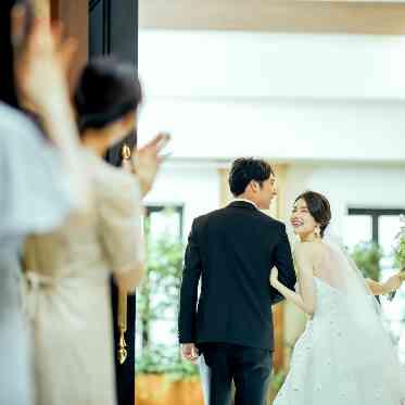 ゲストと近い距離ならではの素敵な写真も