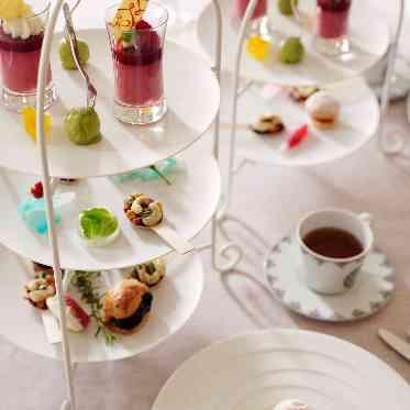 アクアテラス迎賓館(新横浜)/テイクアンドギヴ・ニーズウェディング ティータイムを楽しむように少しずつ幸せのおすそわけを