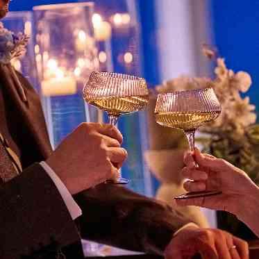 茅ヶ崎迎賓館/テイクアンドギヴ・ニーズウェディング 波音をBGMに幻想的な時間を。記憶にも記録にも残る大切なひと時を。