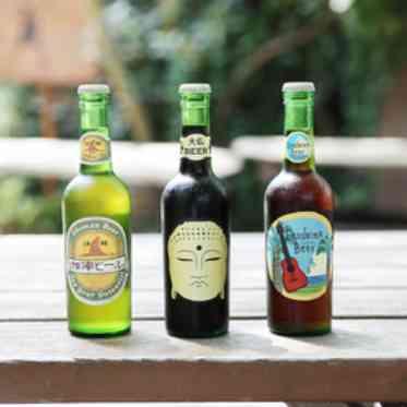 茅ヶ崎迎賓館/テイクアンドギヴ・ニーズウェディング オープンエアーなシーンではドリンク片手に素敵な時間。