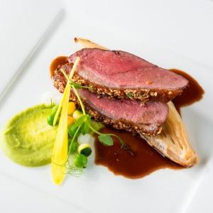 アーヴェリール迎賓館(大宮)/テイクアンドギヴ・ニーズウェディング マグレ鴨のシーズニングローストサンジェルマン風