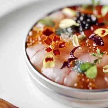 アーヴェリール迎賓館(大宮)/テイクアンドギヴ・ニーズウェディング 1週間かけてつくる本格フレンチ