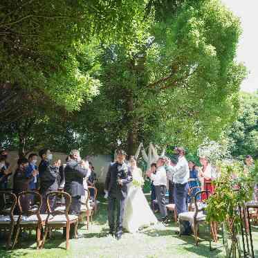 ガーデンヒルズ迎賓館(大宮)/テイクアンドギヴ・ニーズウェディング ガーデン挙式