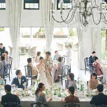 ガーデンヒルズ迎賓館(大宮)/テイクアンドギヴ・ニーズウェディング 披露宴会場