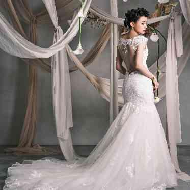 ガーデンヒルズ迎賓館(大宮)/テイクアンドギヴ・ニーズウェディング ドレス