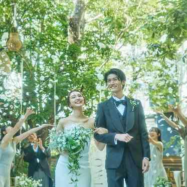 ベイサイドパーク迎賓館(千葉みなと)/テイクアンドギヴ・ニーズウェディング 祝福のフラワーシャワー♪