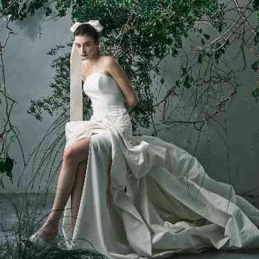 ベイサイドパーク迎賓館(千葉みなと)/テイクアンドギヴ・ニーズウェディング 様々なスタイルのドレスをご用意!