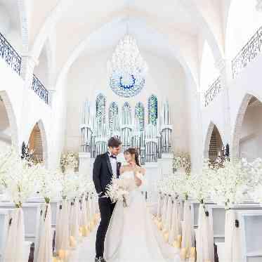 18 (アンウィット) Produced by Casa d' Angela 白亜のチャペル