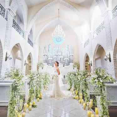 18 (アンウィット) Produced by Casa d' Angela 白亜のチャペル