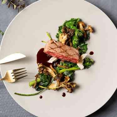 18 (アンウィット) Produced by Casa d' Angela オリーブ牛