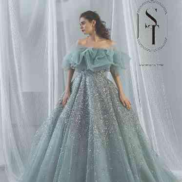 気になるドレスがある方はお気軽にお問合せください