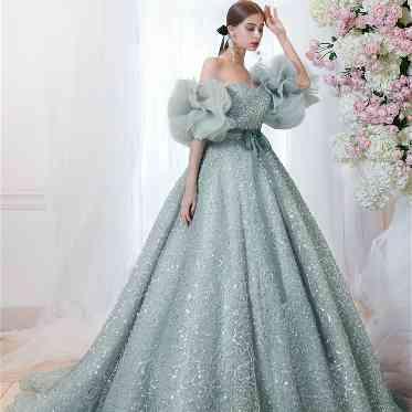 18 (アンウィット) Produced by Casa d' Angela ドレスメーカー「クラウディア」提携式場。