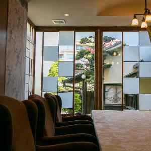 La Grande table de KITAMURA (ラ・グランターブル ドゥ キタムラ) 10名様用の個室を利用頂けます