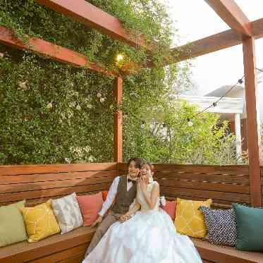 ethica(エシカ) ウッドデッキのテラスではお2人からのガーデンブッフェタイムなども可能!