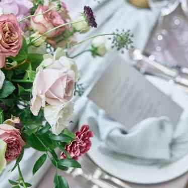 キャメロットヒルズ 披露宴会場 パラディアン