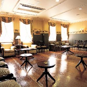 キャメロットヒルズ 本館、別館それぞれに、親族様様の控え室を完備。