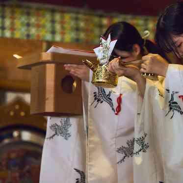 響 風庭 赤坂 赤坂氷川神社