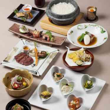 料理長が産地に出向き、選び抜いた食材を使用