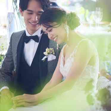 やわらかい光が差し込むシダミの会場